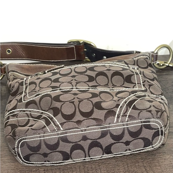 Coach Signature Handbag authentic RARE bag - Picture 9 of 16